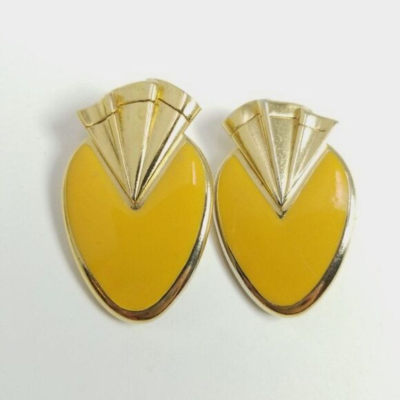 Vintage Yellow Enamel and Gold Tone Fan Shaped Oval Stud 80s Style Earrings - Picture 5 of 6